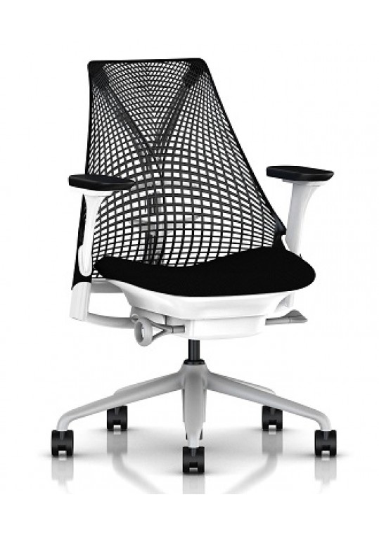 Sayl Black & White - Delivery 20 - 25 Working Days